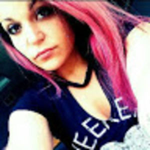 Meet your Posher, Emilie